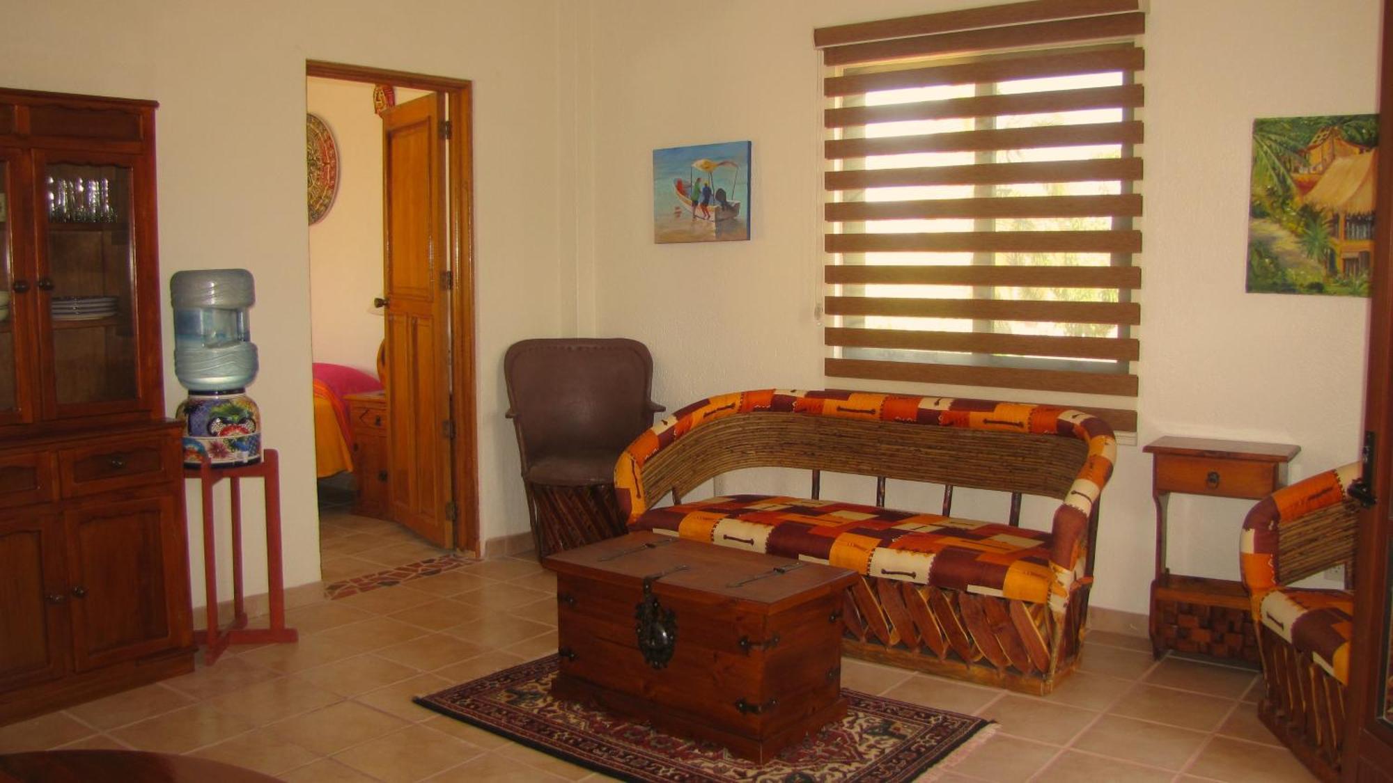 La Paloma Oceanfront Retreat Hotel San Patricio Melaque Room photo